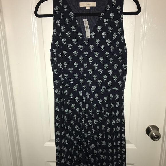 LOFT Dresses & Skirts - BNWT Ann Taylor Loft Sleeveless Dress